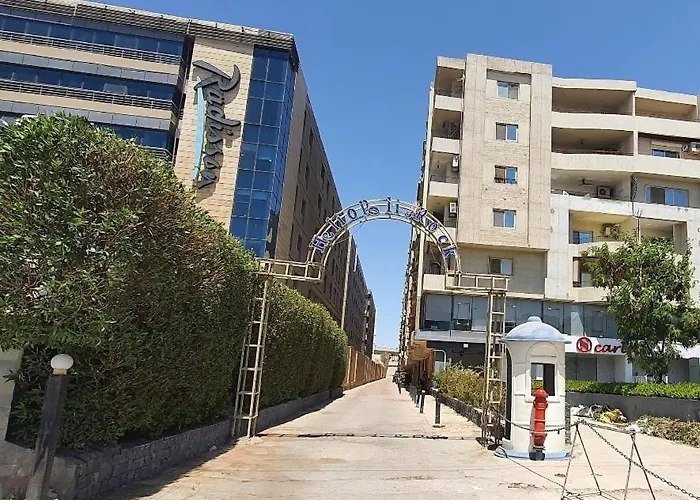 A Stylish Cozy Apartment Close To Cairo Airport.