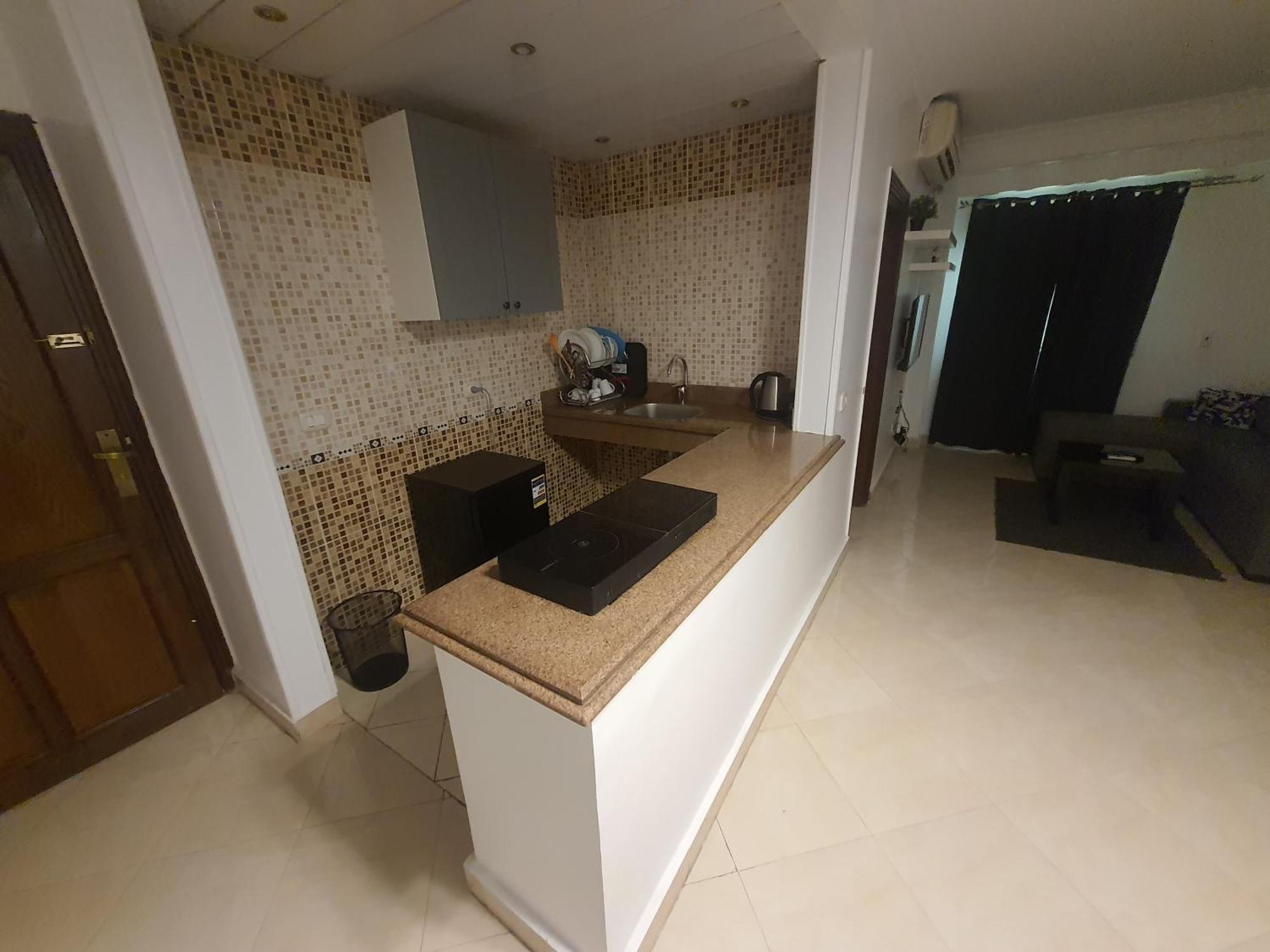 Apartment A Stylish Cozy Close To Airport. *